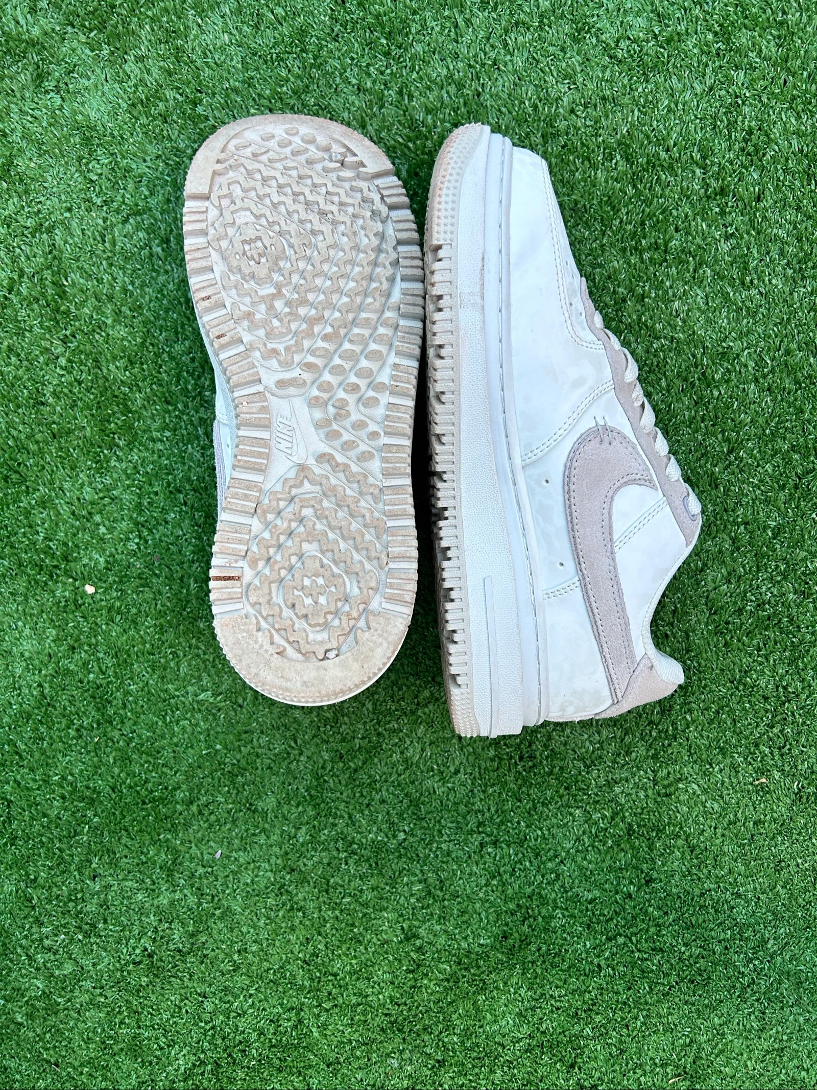 Nike Air Force 1 Triple White Size 40 – photo 6